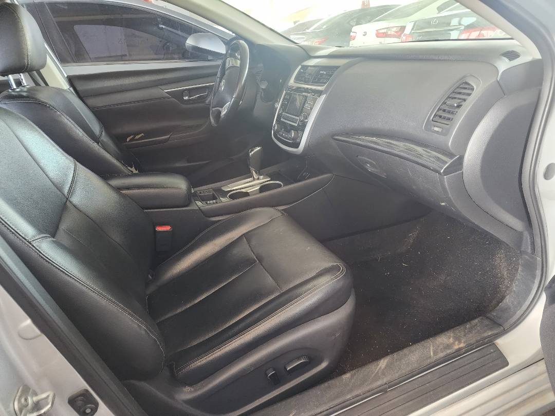2018 NISSAN ALTIMA — 181902 Miles — Lot 37049494 - Marhaba Auctions Used Cars - Image 9