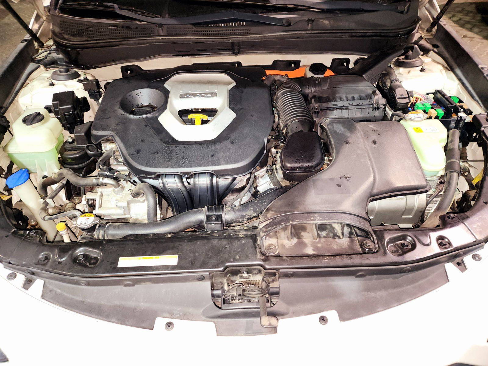 2012 HYUNDAI SONATA — 189756 KM — Lot 5BCA030237 — Souq - Marhaba Auctions Used Cars - Image 12