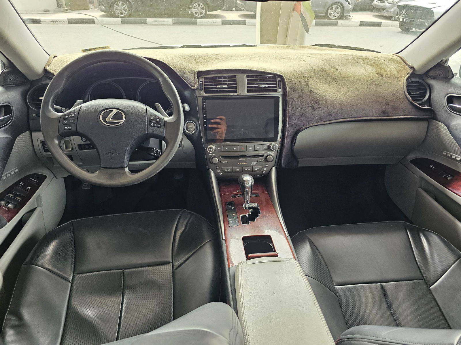 2008 LEXUS IS-350 — 279434 Miles — Lot 018706 — Souq - Marhaba Auctions Used Cars - Image 7