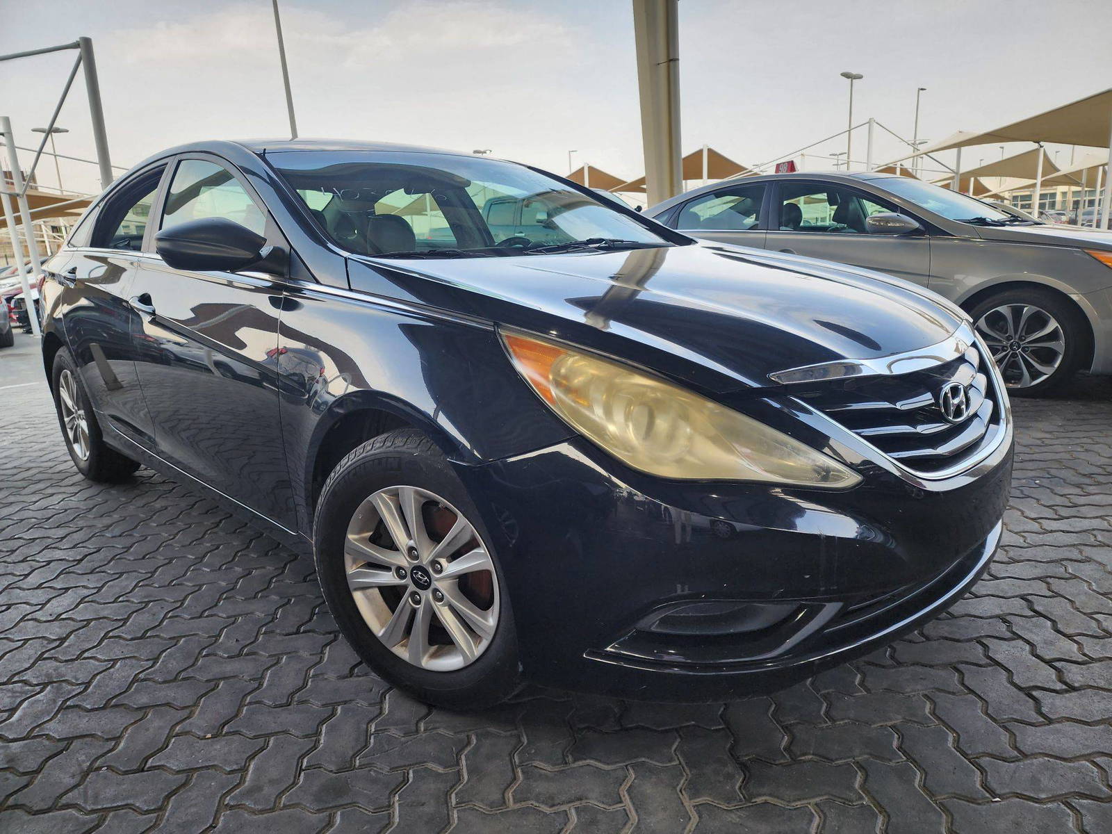 2011 HYUNDAI SONATA — 145870 Miles — Lot 37046024 — Souq - Marhaba Auctions Used Cars - Image 4