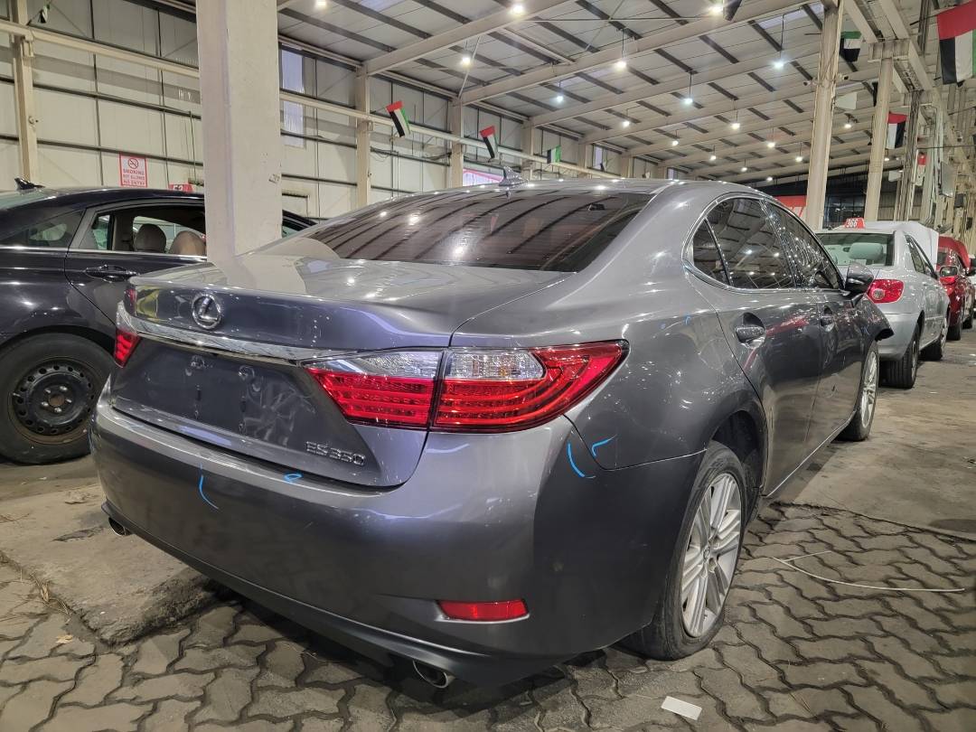2014 LEXUS ES 350 — 210862 Miles — Lot E2086028 — Main - Marhaba Auctions Used Cars - Image 3