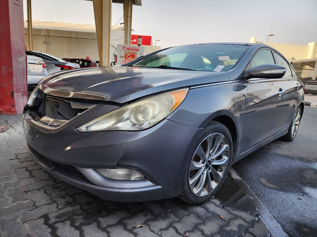2012 HYUNDAI SONATA — 207897 Miles — Lot 756886 — Souq - Marhaba Auctions Used Cars - Image 3