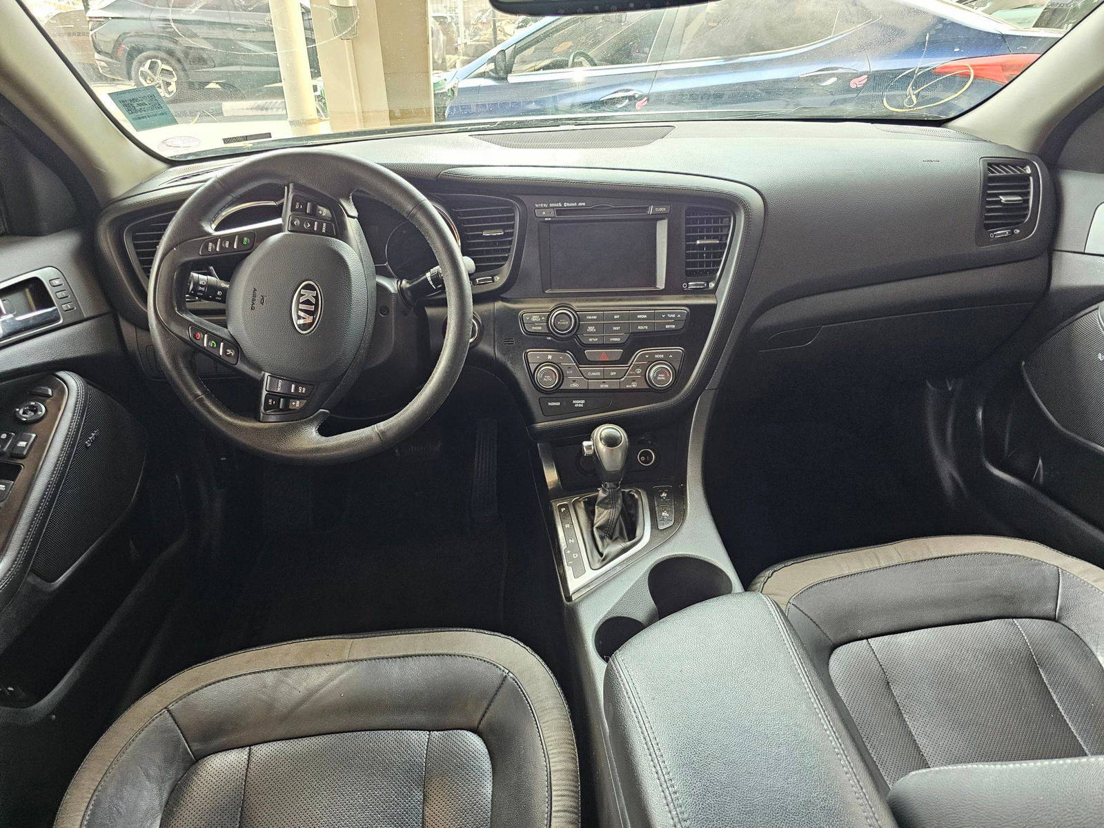2012 KIA OPTIMA — 132583 Miles — Lot C5024862 — Souq - Marhaba Auctions Used Cars - Image 7