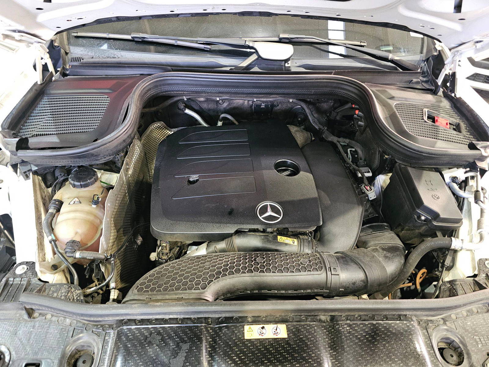 2020 MERCEDES BENZ GLE 350 — 102527 Miles — Lot 69174965 — Main - Marhaba Auctions Used Cars - Image 12