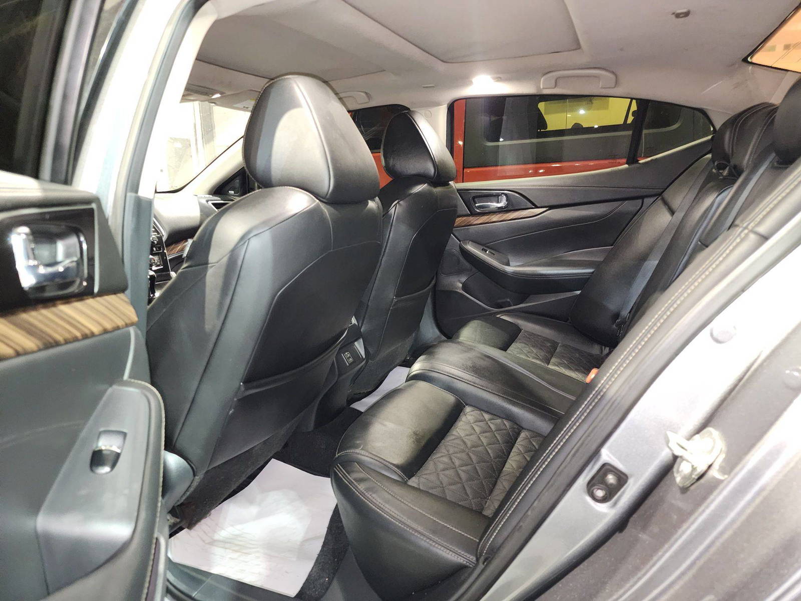 2018 NISSAN MAXIMA — 79000 Miles — Lot 389089 — Al Quoz - Marhaba Auctions Used Cars - Image 7