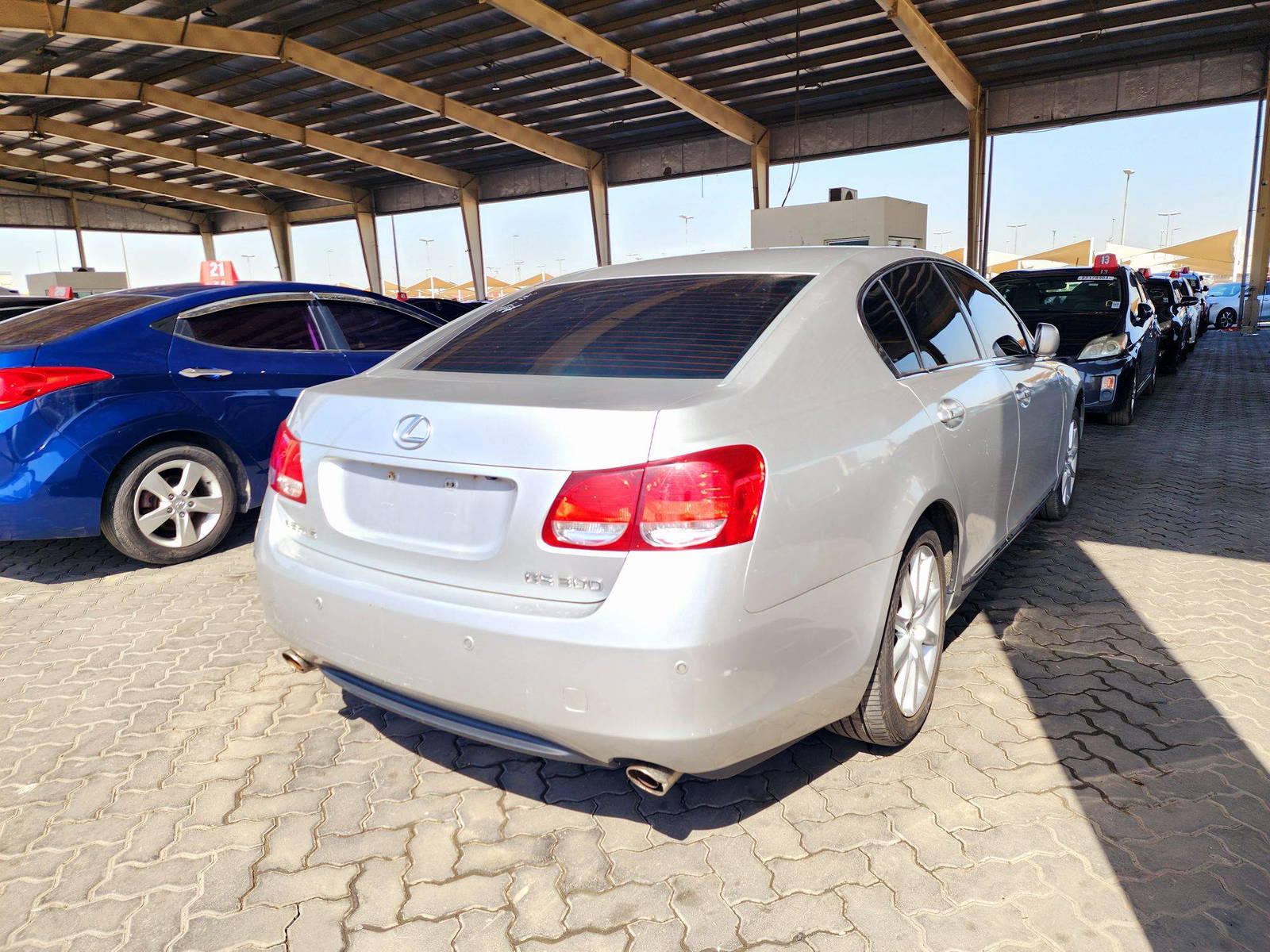 2006 LEXUS GS 300 — 166133 KM — Lot 019106 — Main - Marhaba Auctions Used Cars - Image 3