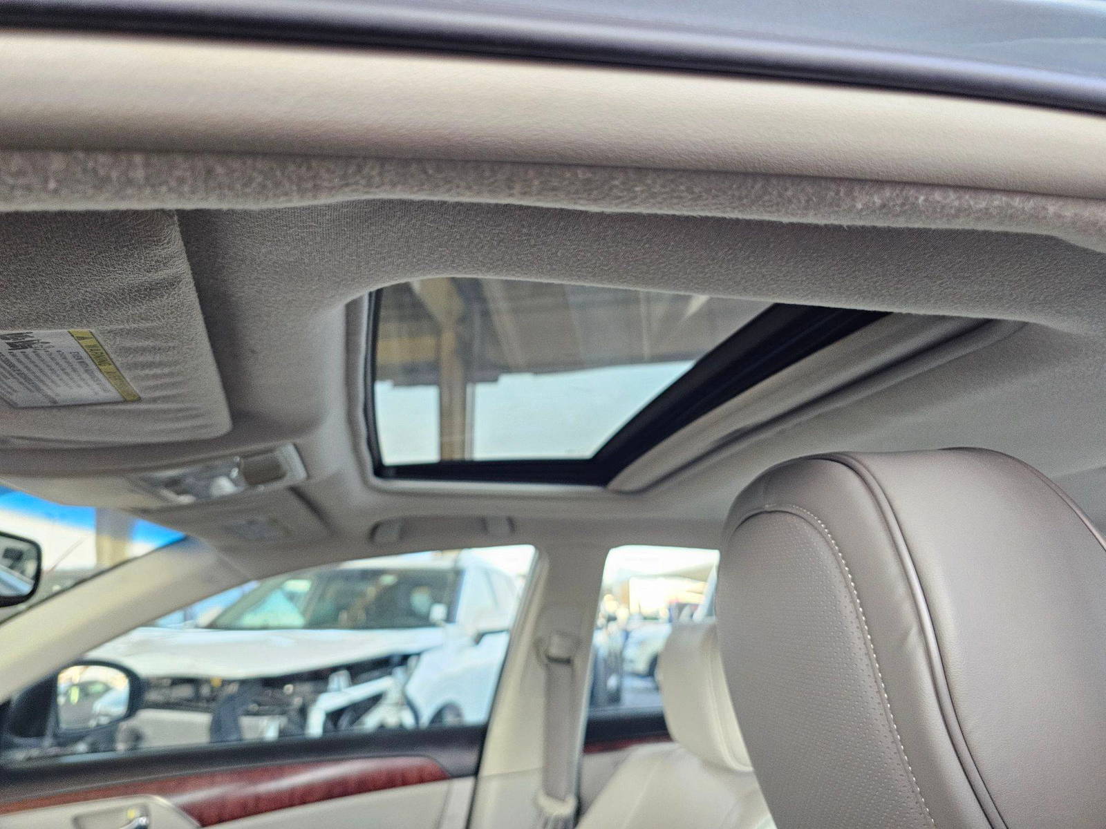 TOYOTA AVALON 2011 - Marhaba Auction Used Cars - Image 8