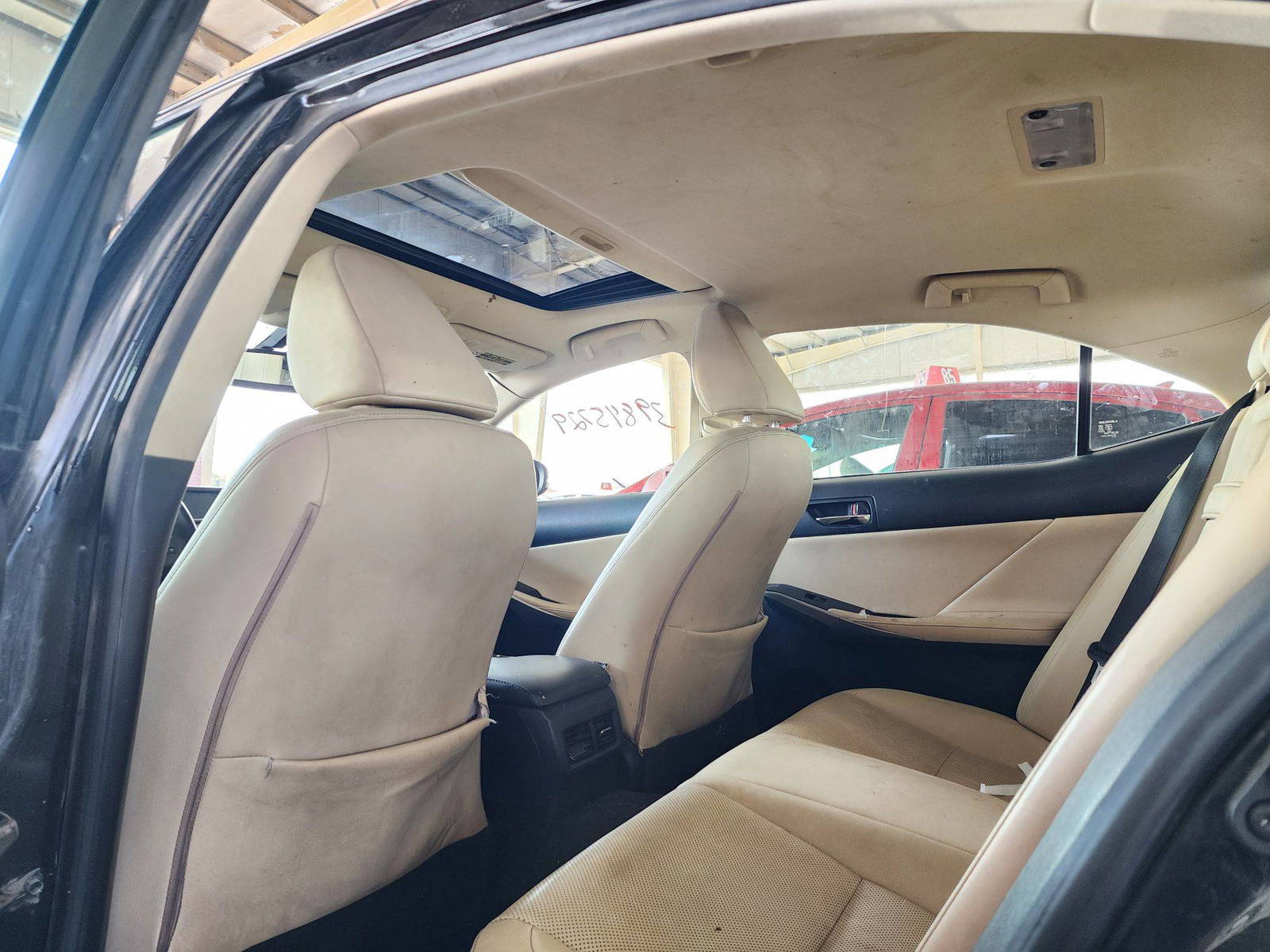 2014 LEXUS IS 250 — 175698 Miles — Lot 24E5011203 — Souq - Marhaba Auctions Used Cars - Image 6