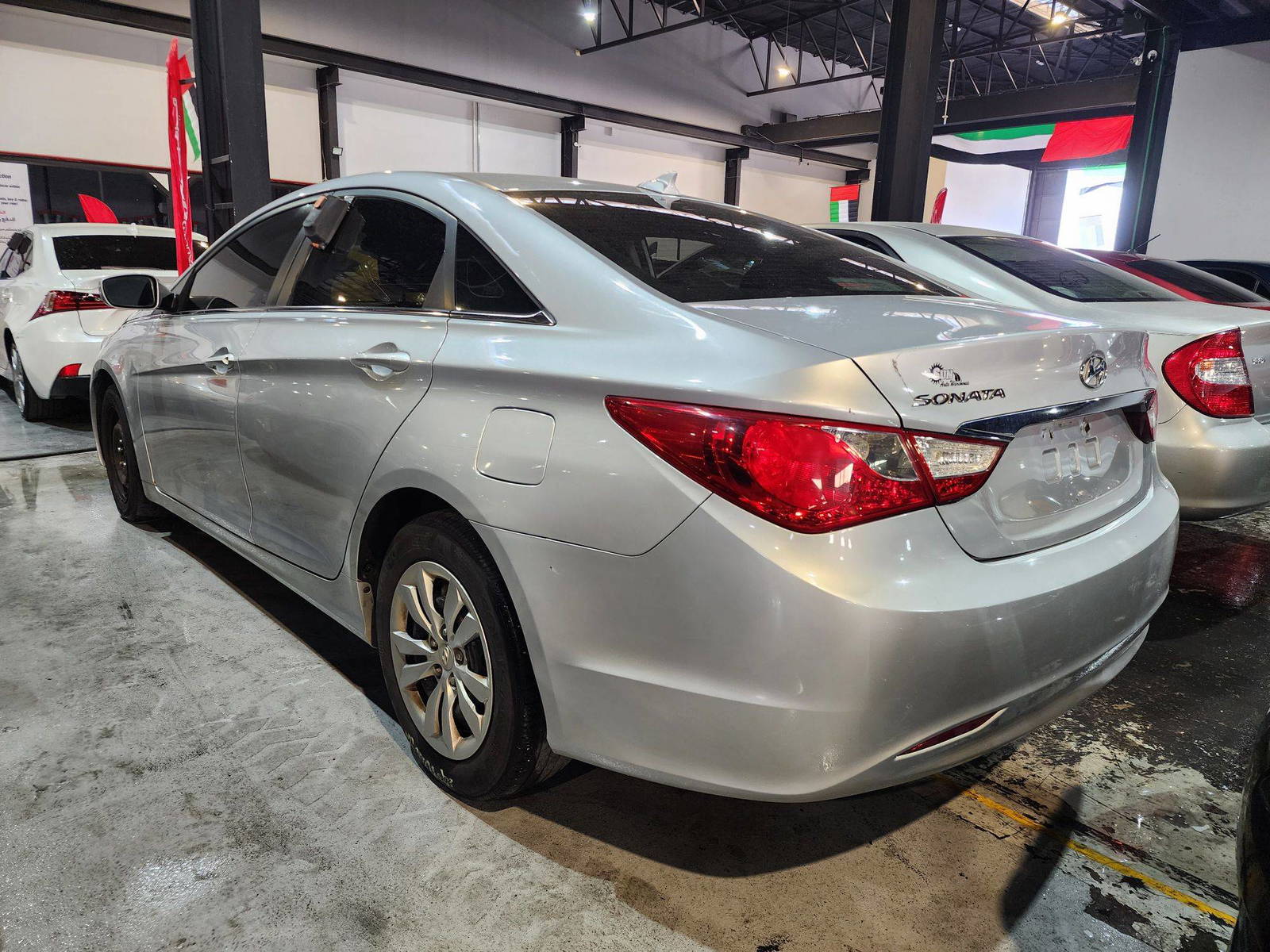 2012 HYUNDAI SONATA — 218624 Miles — Lot H374087 — Main - Marhaba Auctions Used Cars - Image 4