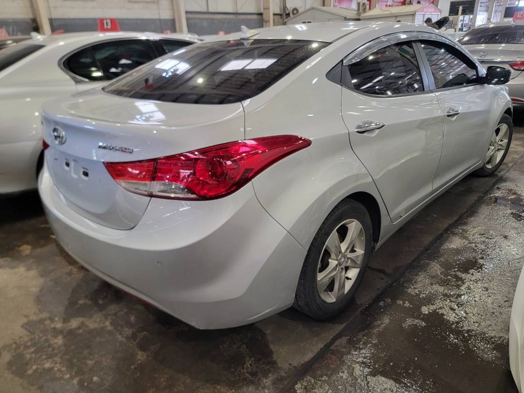2012 HYUNDAI AVANTE — 280311 KM — Lot 379952 — Main - Marhaba Auctions Used Cars - Image 4