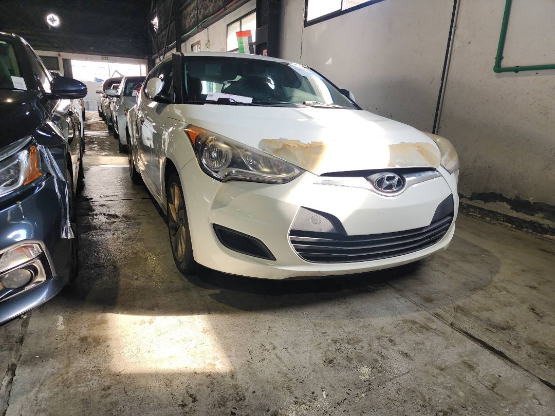 HYUNDAI VELOSTER