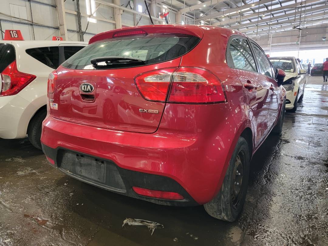 2013 KIA RIO — 159844 Miles — Lot 43535434 — Souq - Marhaba Auctions Used Cars - Image 3