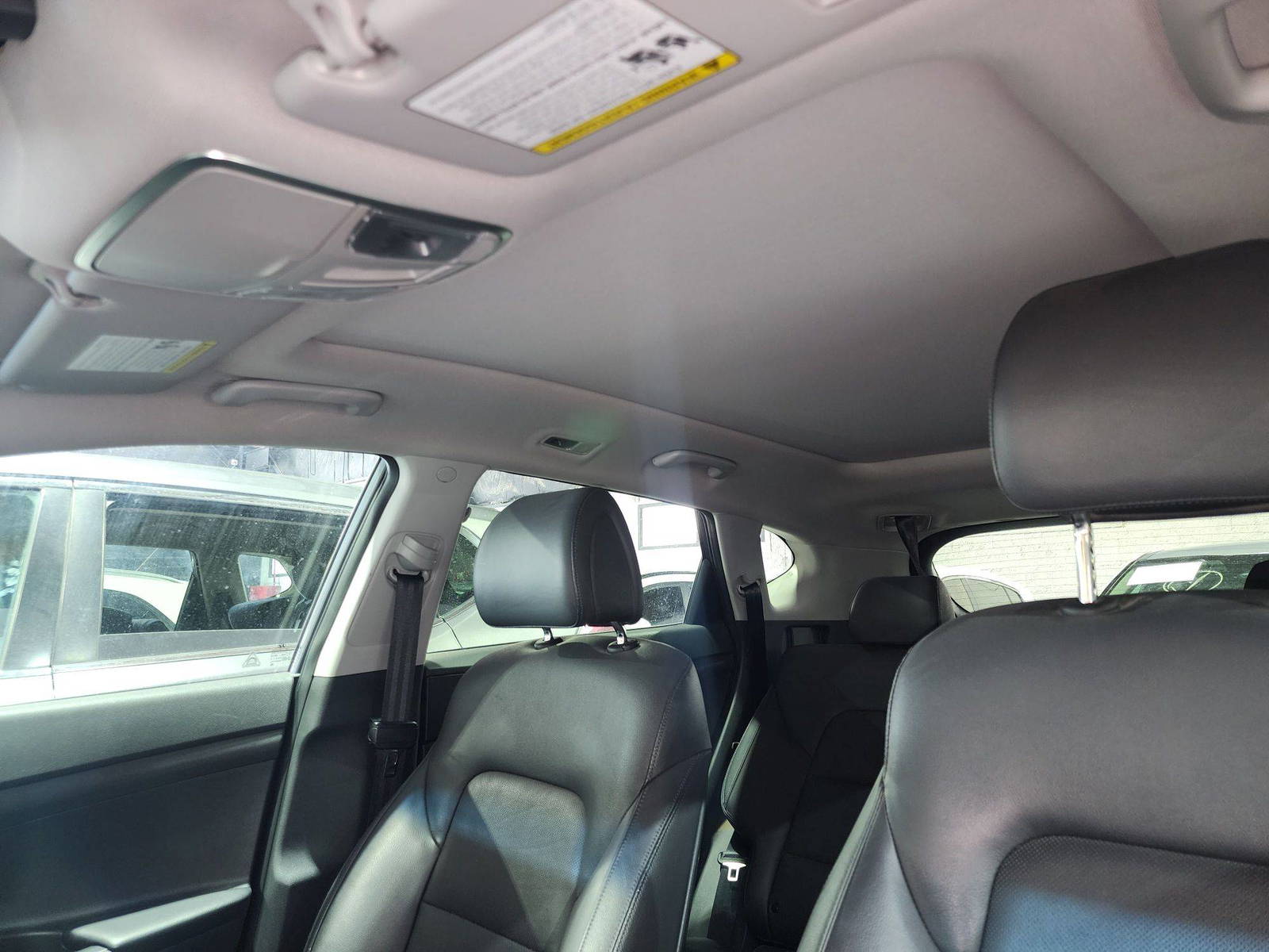 HYUNDAI TUCSON 2017 - Marhaba Auction Used Cars - Image 10