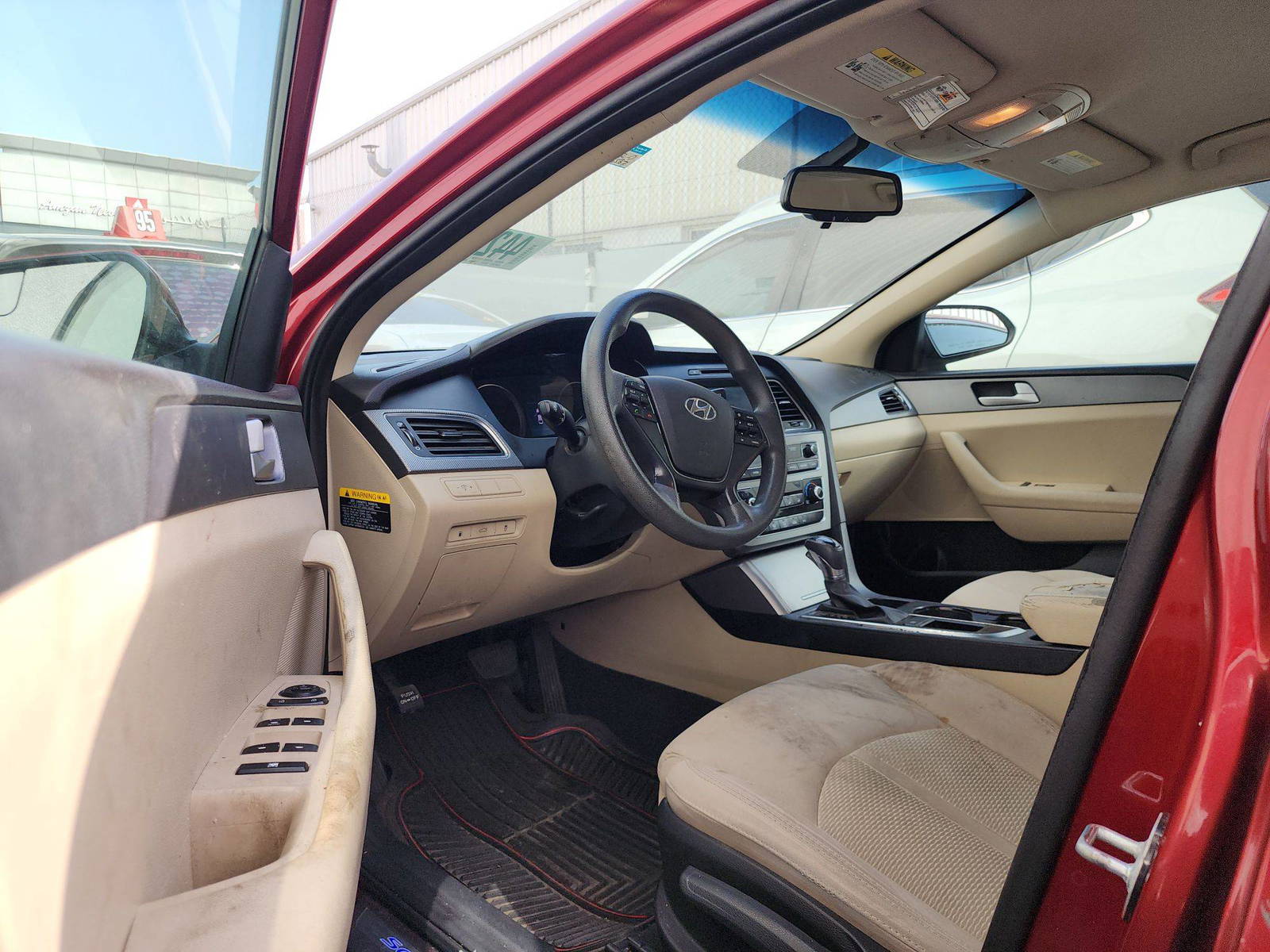 2016 HYUNDAI SONATA — 136597 Miles — Lot 44212585 — Al Quoz - Marhaba Auctions Used Cars - Image 10