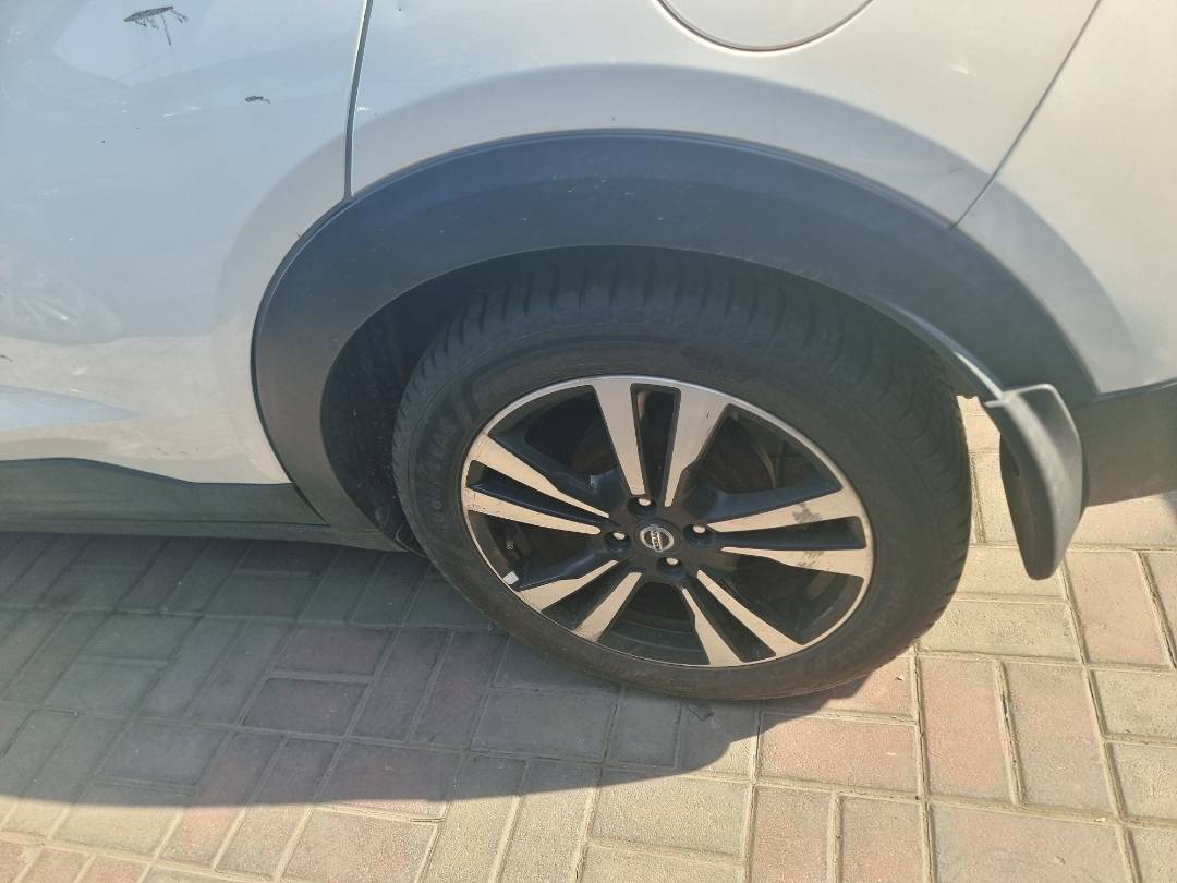 NISSAN KICKS 2020 - Marhaba Auction Used Cars - Image 9