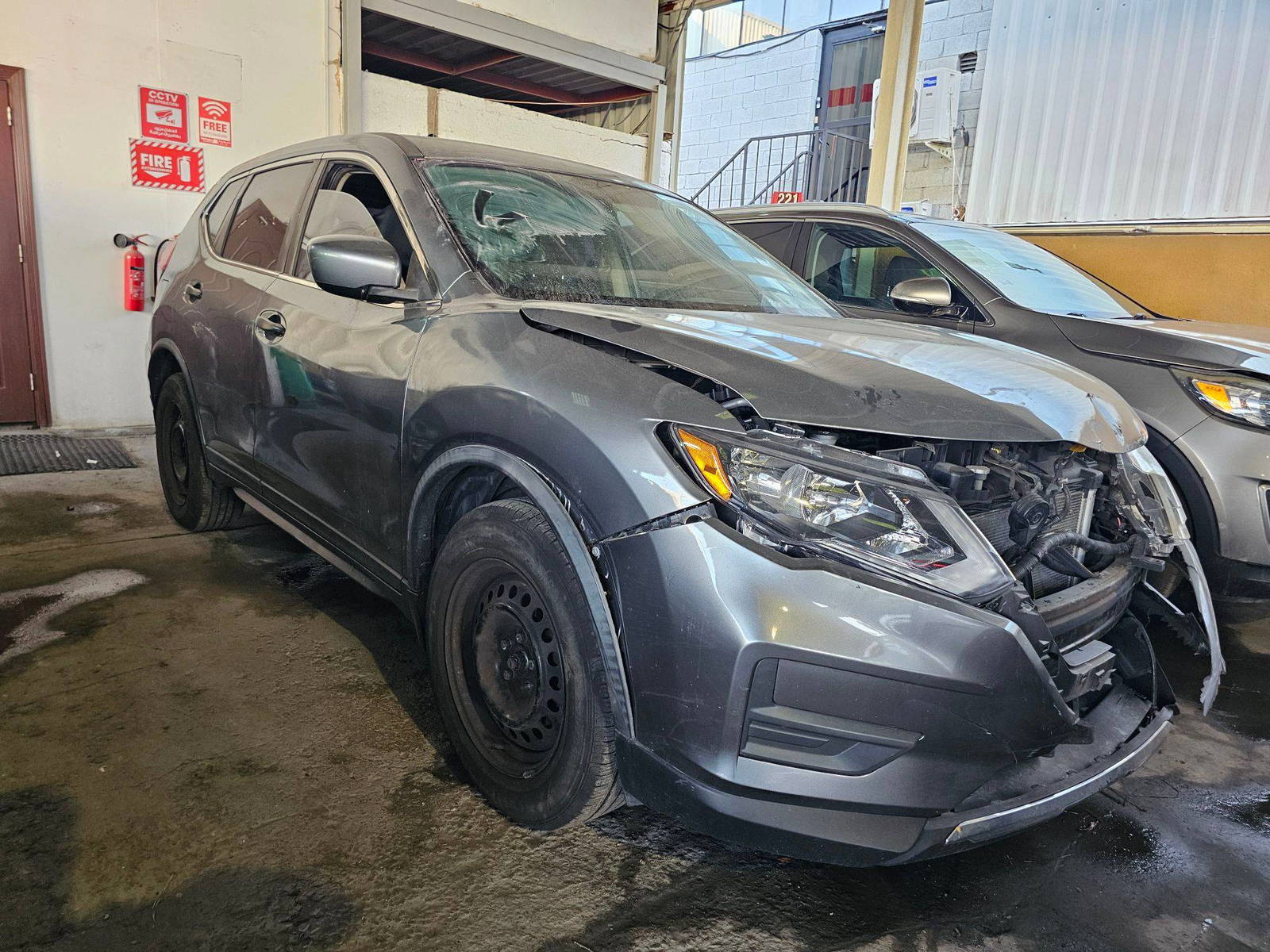 NISSAN ROGUE 2017 - Marhaba Auction Used Cars - Image 5