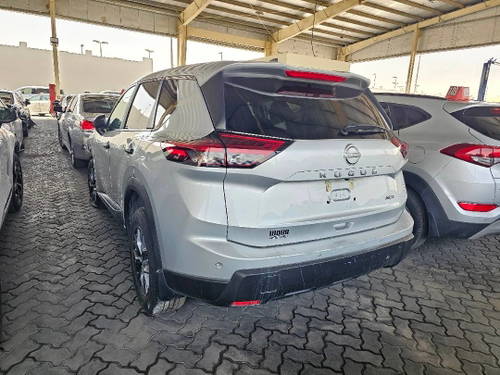 NISSAN ROGUE