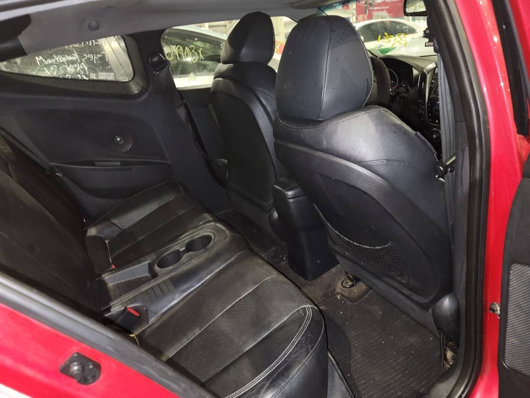 2014 HYUNDAI VELOSTER — 161370 Miles — Lot U185768 - Marhaba Auctions Used Cars - Image 5