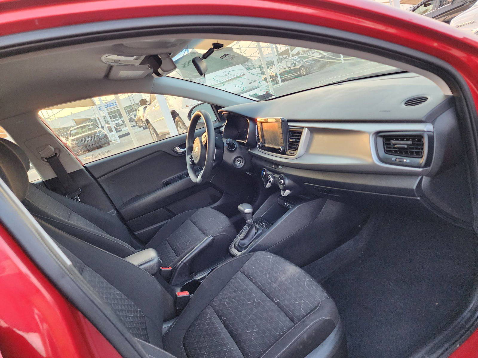 2020 KIA RIO — 67966 Miles — Lot 38729966 — Souq - Marhaba Auctions Used Cars - Image 5