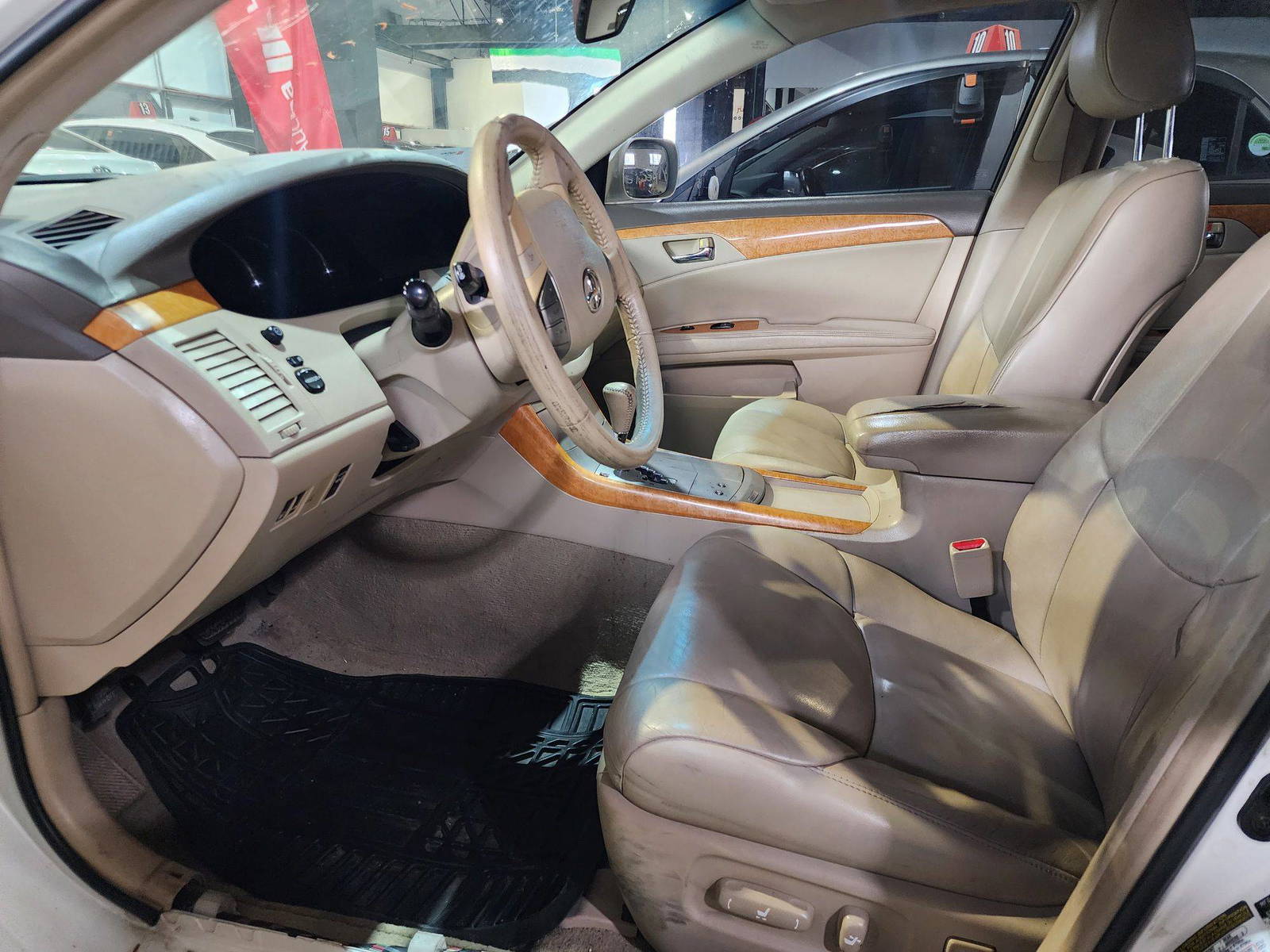 2006 TOYOTA AVALON — 235260 Miles — Lot 84021 — Main - Marhaba Auctions Used Cars - Image 9