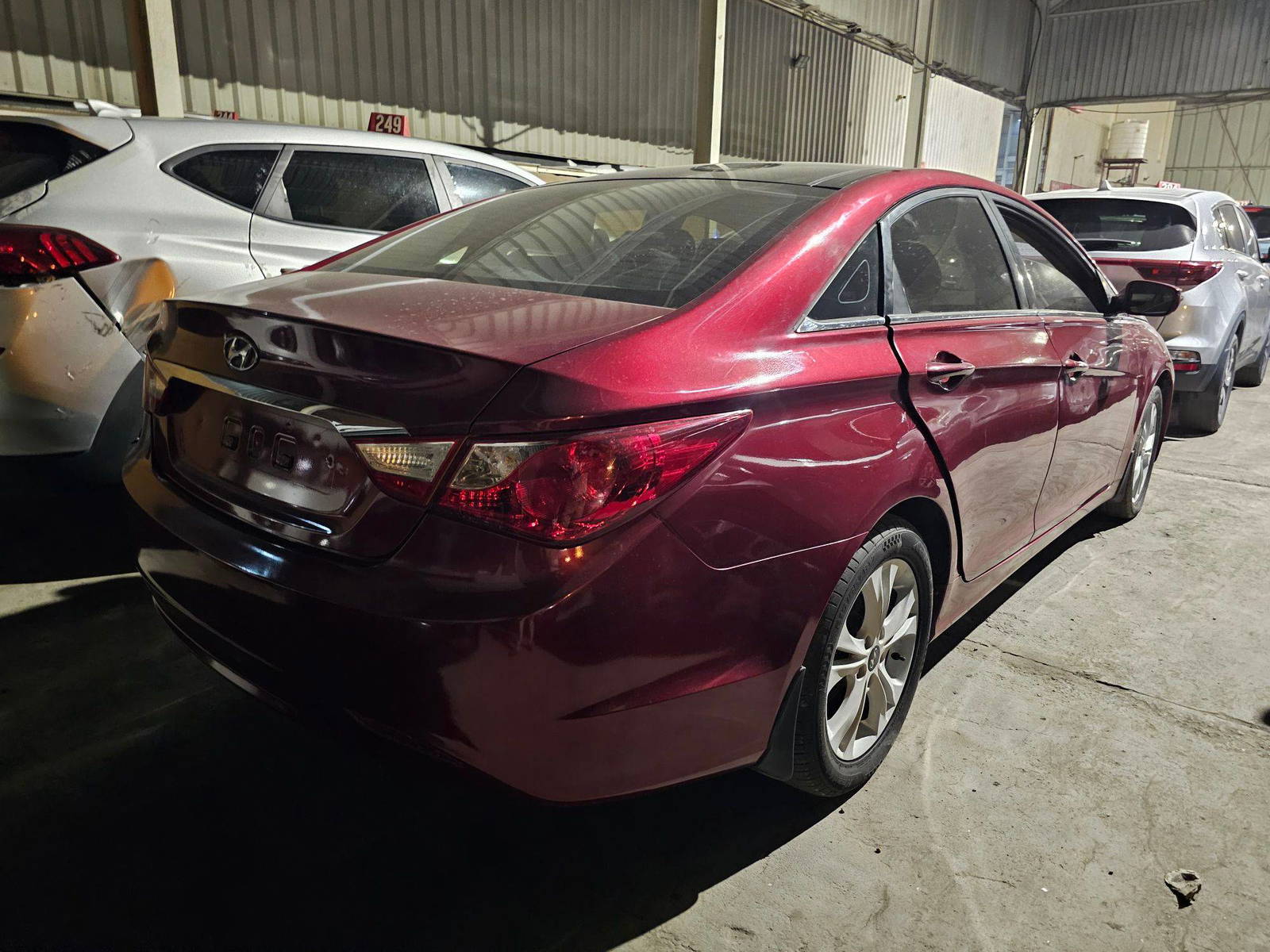 2011 HYUNDAI SONATA — 211218 KM — Lot C7BA20832 — Main - Marhaba Auctions Used Cars - Image 3