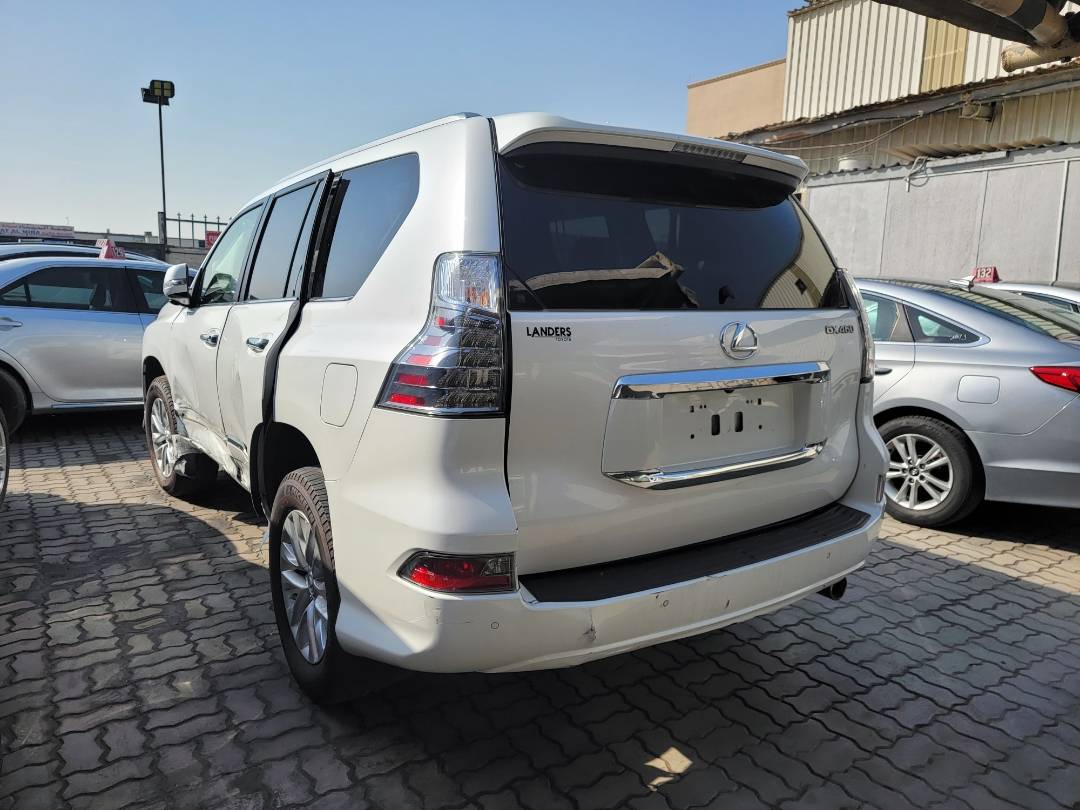 2018 LEXUS GX 460 — 99188 Miles — Lot J5184712 — Main - Marhaba Auctions Used Cars - Image 3