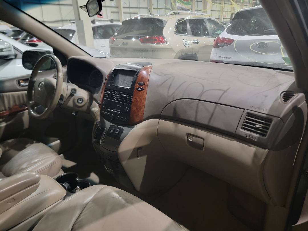 2004 TOYOTA SIENNA — 188839 Miles — Lot S096272 - Marhaba Auctions Used Cars - Image 6