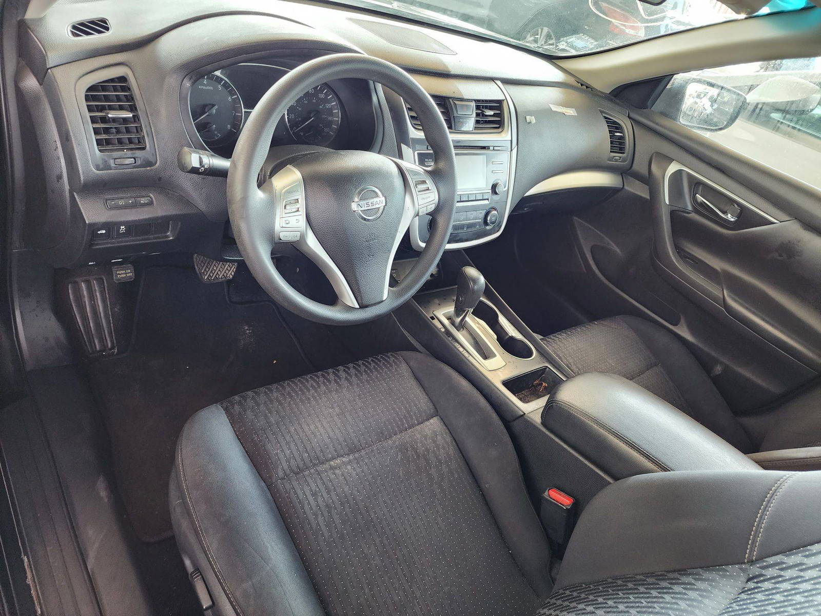 2016 NISSAN ALTIMA — 144831 Miles — Lot 71619413 - Marhaba Auctions Used Cars - Image 4