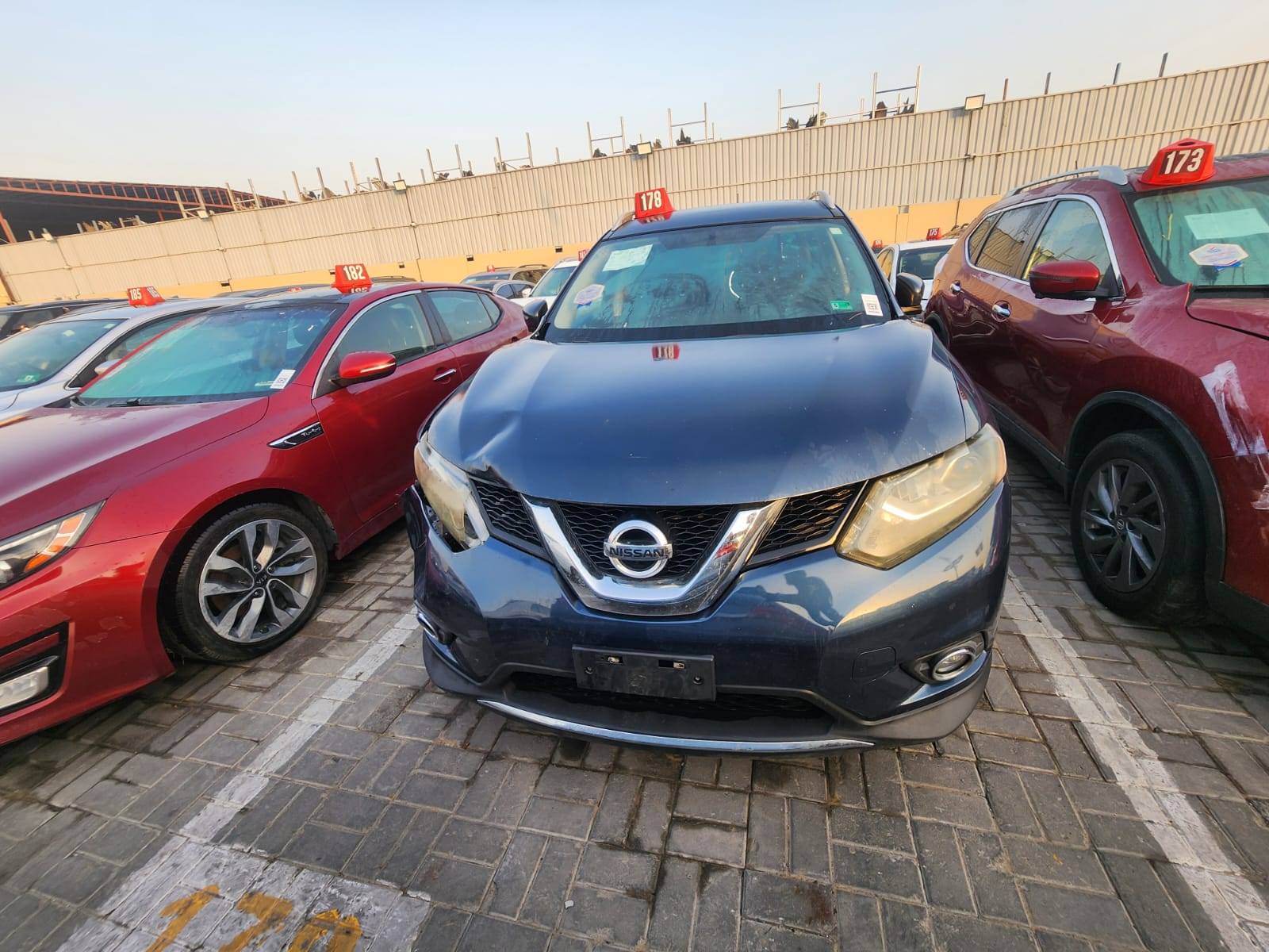 NISSAN ROGUE 2015 - Marhaba Auction Used Cars - Image 4