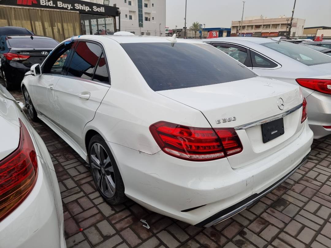 2016 MERCEDES BENZ E 350 — 188201 Miles — Lot 42631925 — Main - Marhaba Auctions Used Cars - Image 5