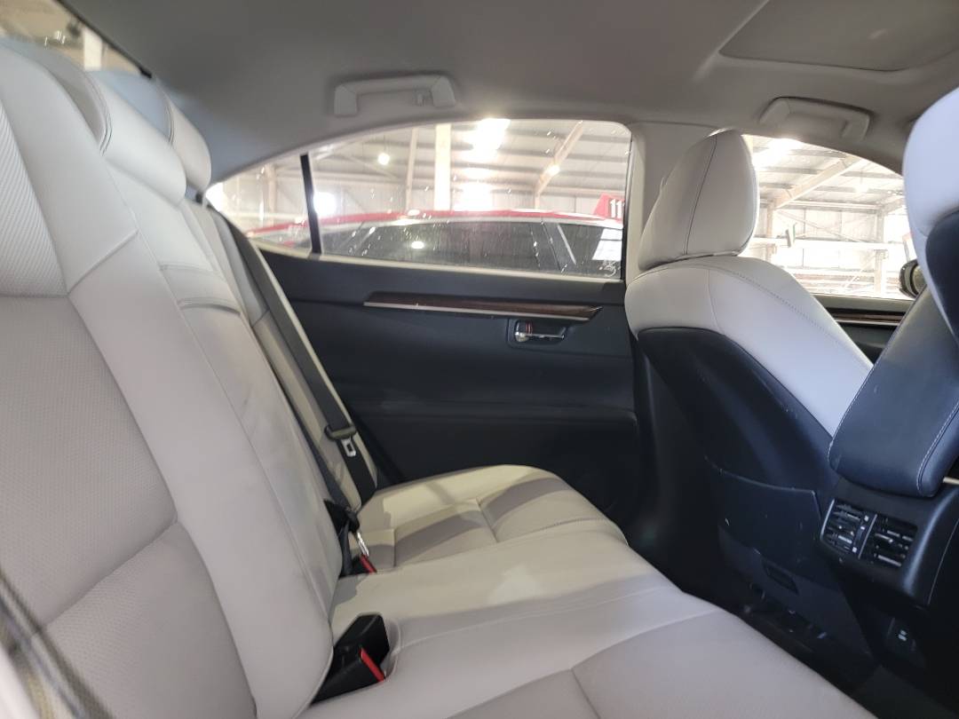 2014 LEXUS ES 350 — 86680 Miles — Lot 74801593 - Marhaba Auctions Used Cars - Image 5