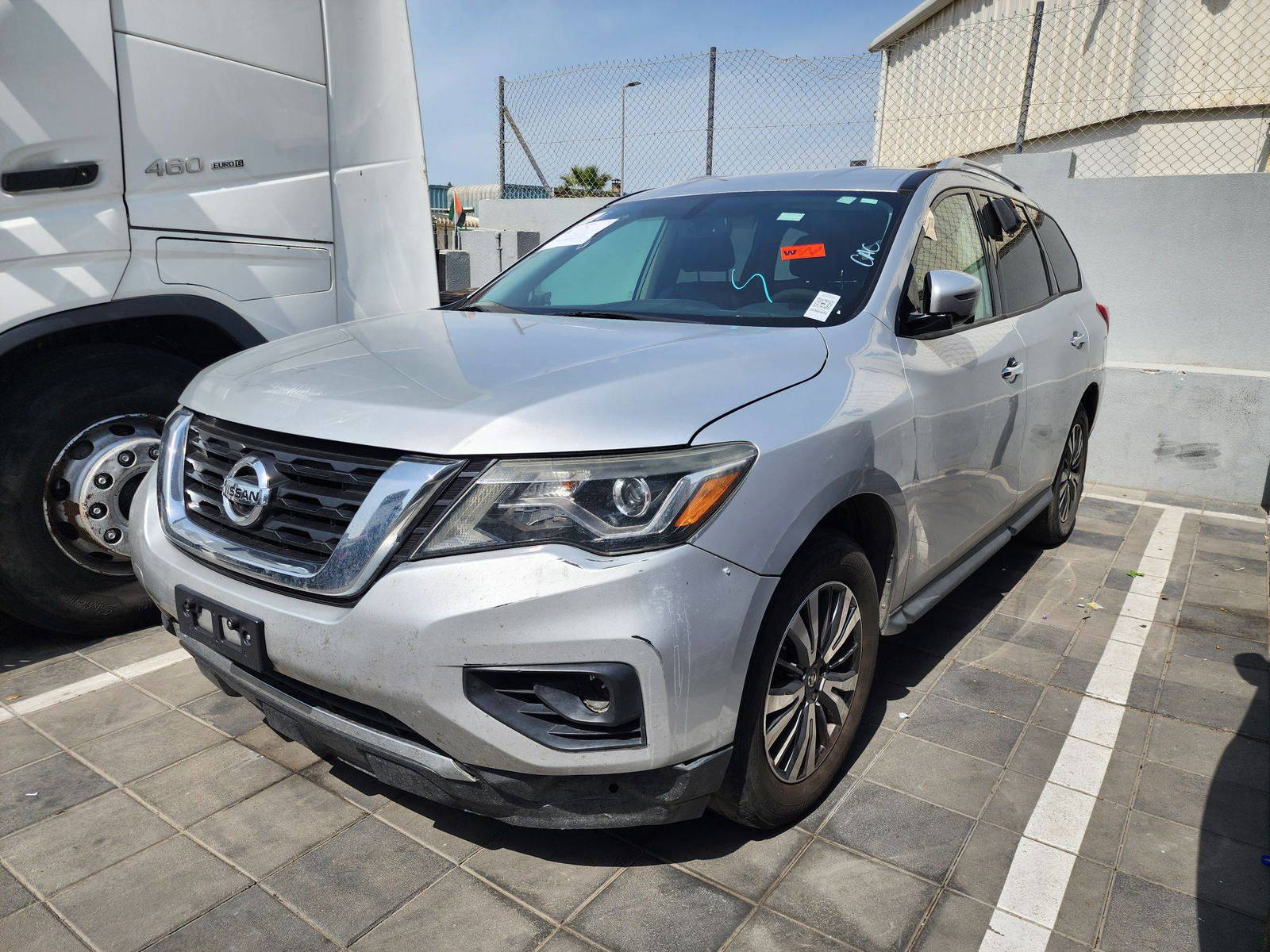 2017 NISSAN PATHFINDER — 171613 Miles — Lot 919417 — Main - Marhaba Auctions Used Cars - Image 3