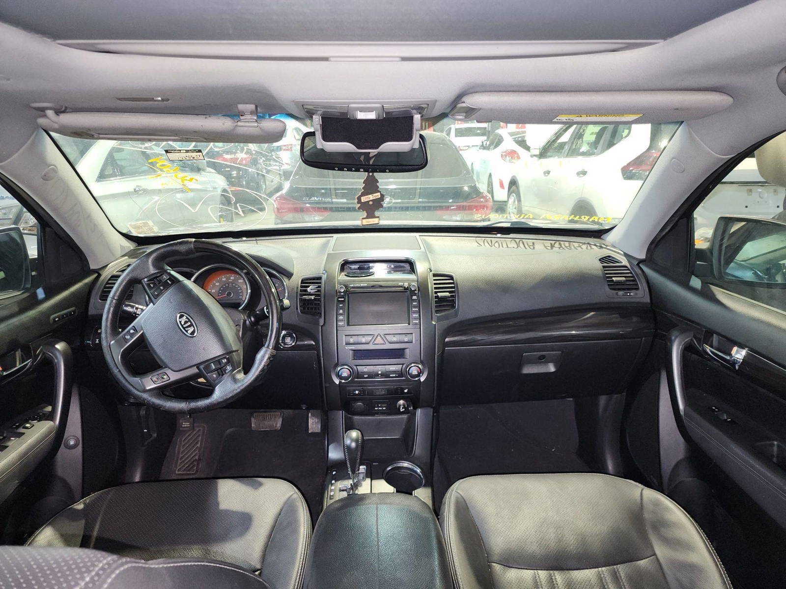 KIA SORENTO 2013 - Marhaba Auction Used Cars - Image 8