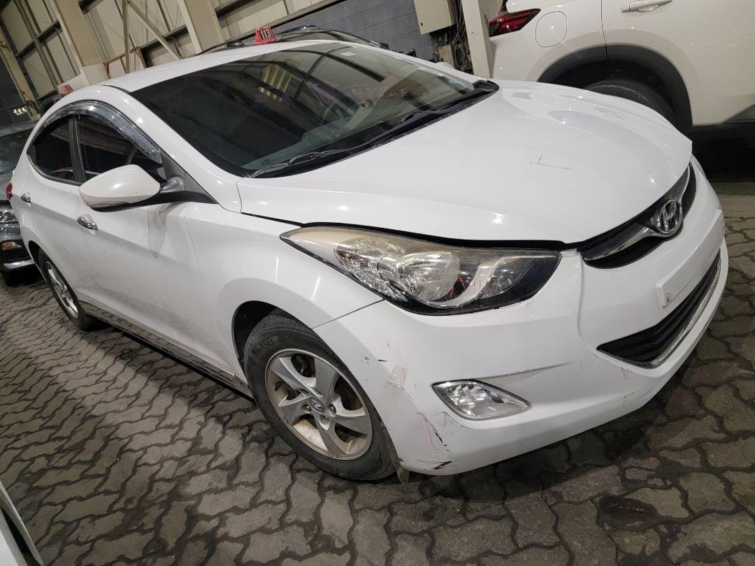 2011 HYUNDAI AVANTE — 150540 KM — Lot 167603 — Main - Marhaba Auctions Used Cars - Image 4