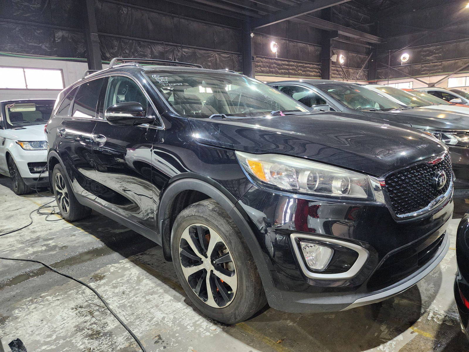 2017 KIA SORENTO — 136966 Miles — Lot 302721 — Al Quoz - Marhaba Auctions Used Cars - Image 4
