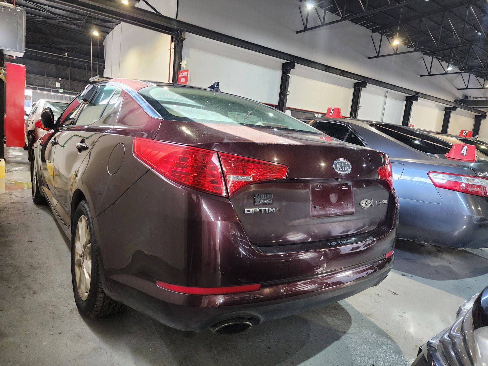 2011 KIA OPTIMA — 258113 Miles — Lot 62109694 — Souq - Marhaba Auctions Used Cars - Image 5
