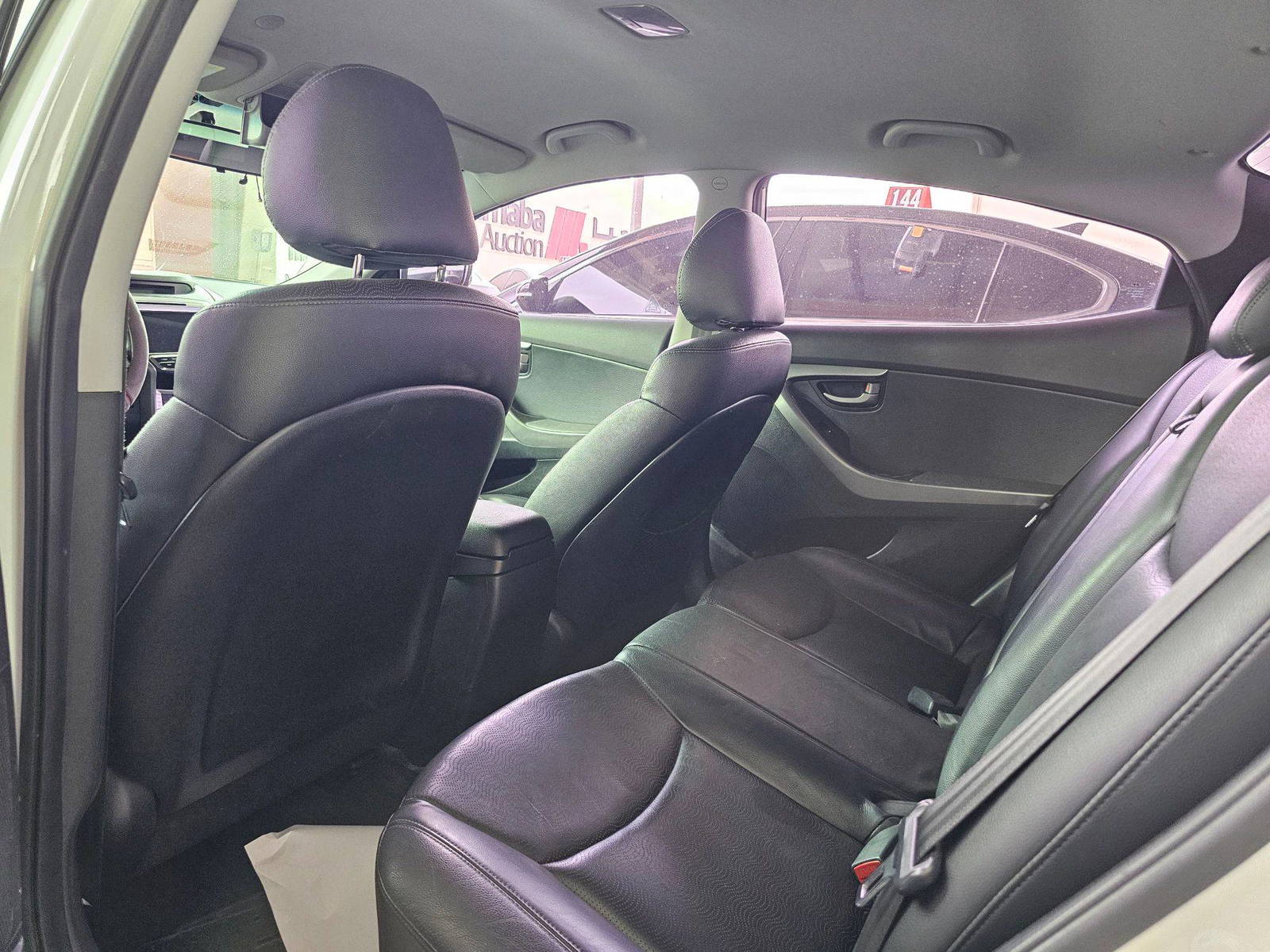 HYUNDAI AVANTE 2011 - Marhaba Auction Used Cars - Image 6