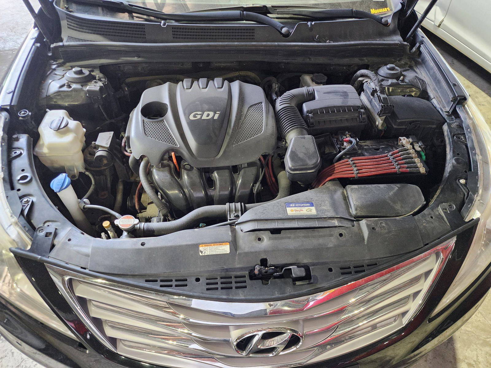 2011 HYUNDAI GRANDEUR — 217520 KM — Lot 021830 — Main - Marhaba Auctions Used Cars - Image 12
