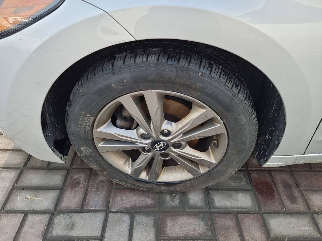 2018 HYUNDAI ELANTRA — 166020 Miles — Lot 215487 — Ind. 12 - Marhaba Auctions Used Cars - Image 10
