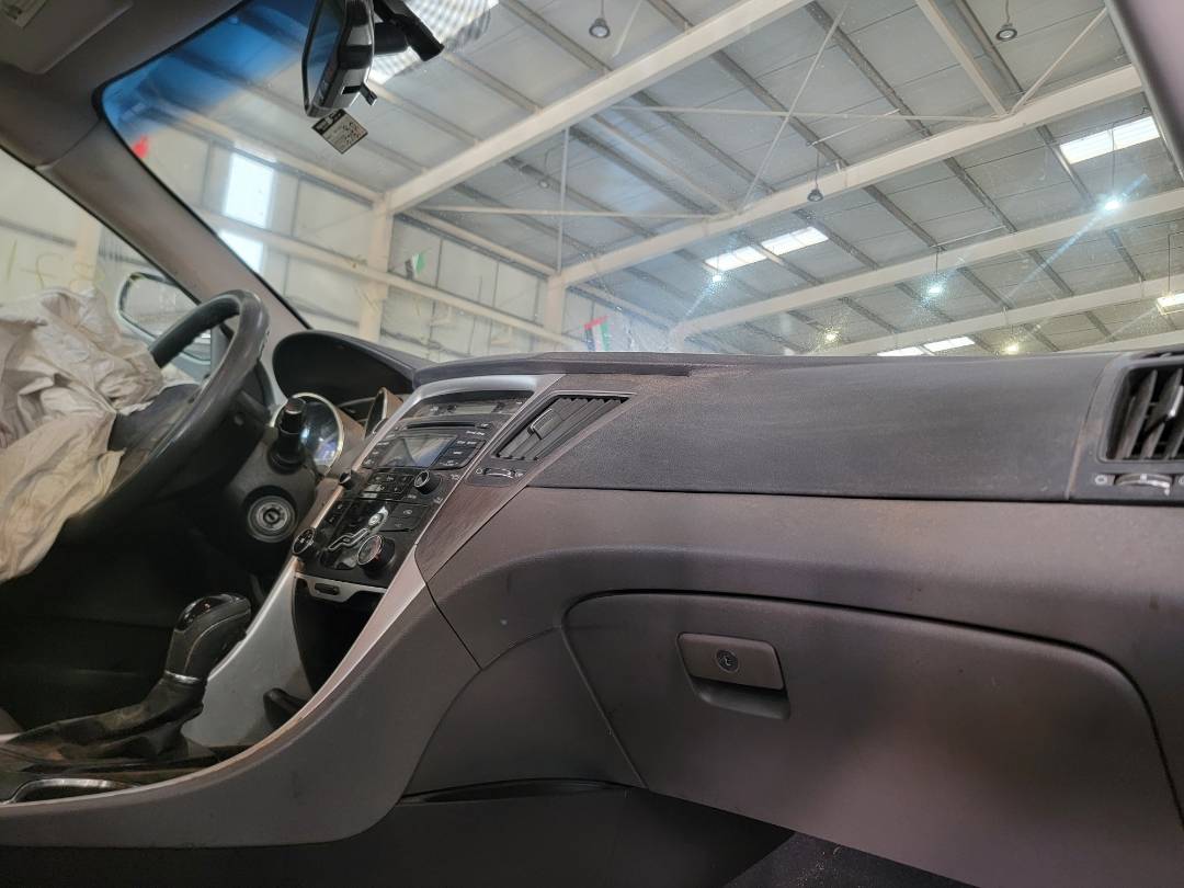 2012 HYUNDAI SONATA — 157150 Miles — Lot 38712824 - Marhaba Auctions Used Cars - Image 5