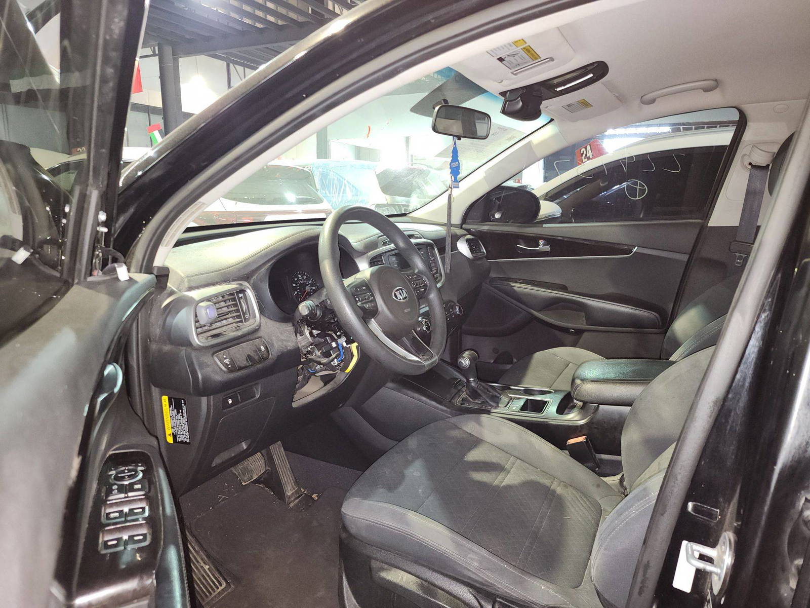 KIA SORENTO 2017 - Marhaba Auction Used Cars - Image 9