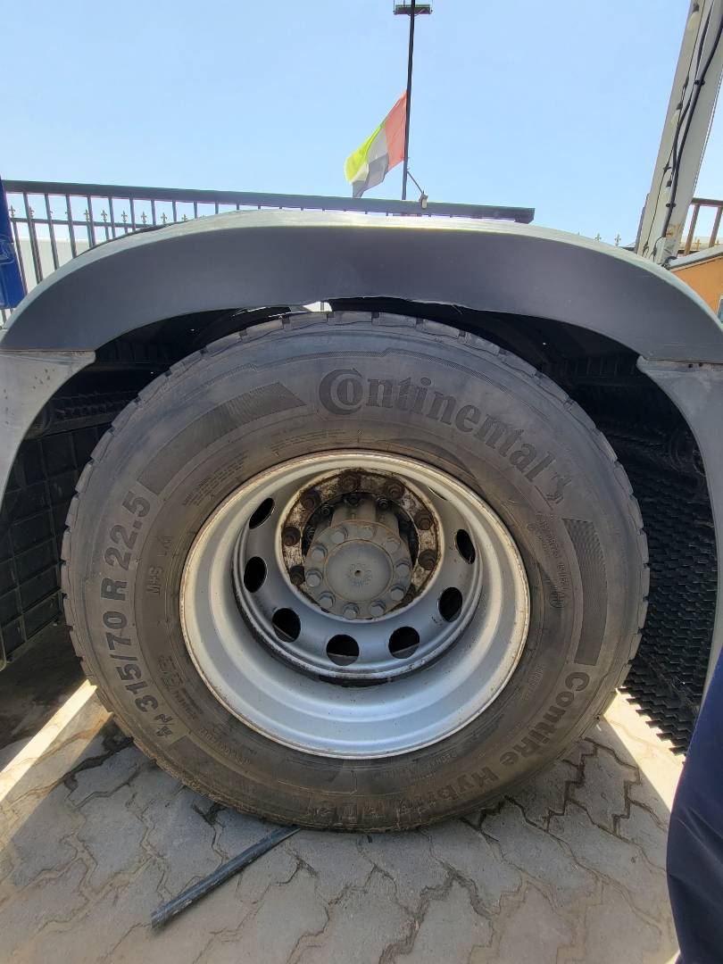 2018 MERCEDES BENZ ACTROS 1845 — 997220 KM — Lot 992885 - Marhaba Auctions Used Cars - Image 8