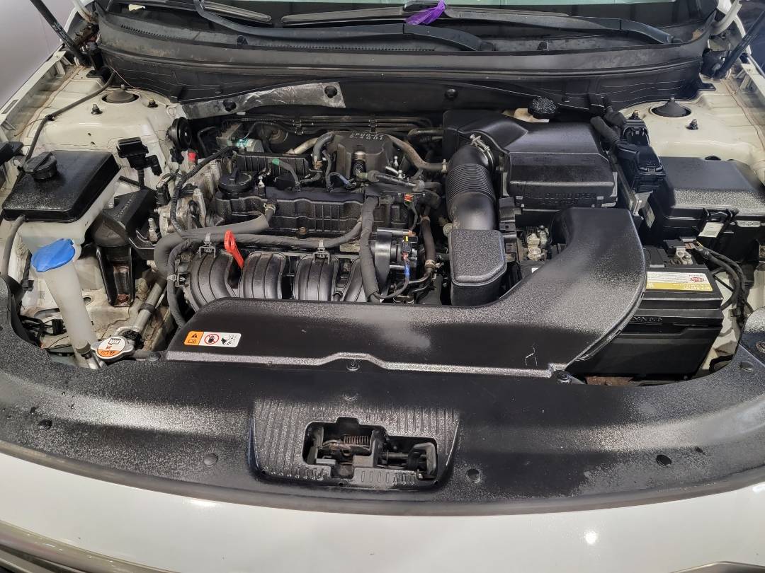 2016 HYUNDAI SONATA — 119978 Miles — Lot 50091414 — Main - Marhaba Auctions Used Cars - Image 11