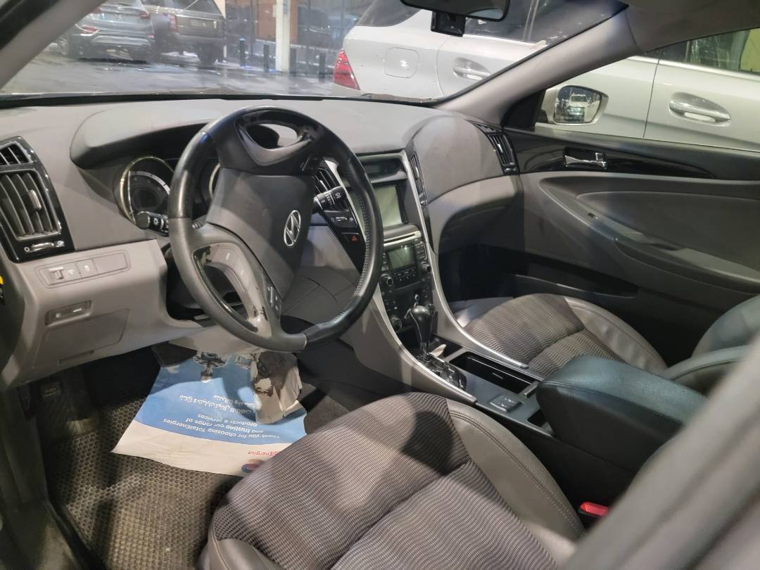 2010 HYUNDAI SONATA — 190609 KM — Lot BBAA124785 — Main - Marhaba Auctions Used Cars - Image 8