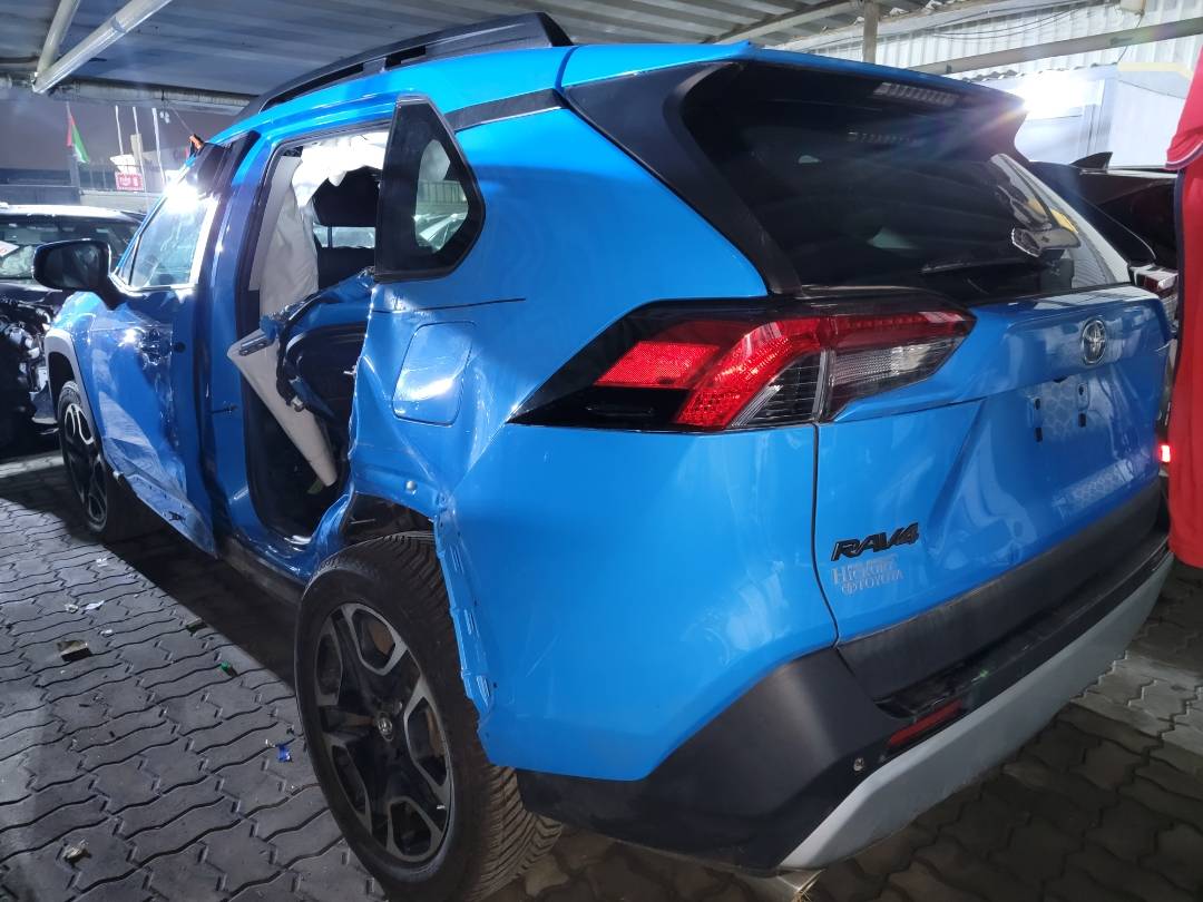 2019 TOYOTA RAV4 — 32393 Miles — Lot 023617 - Marhaba Auctions Used Cars - Image 6