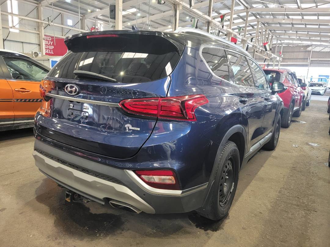 2020 HYUNDAI SANTA FE — 68845 KM — Lot H268605 — Main - Marhaba Auctions Used Cars - Image 4