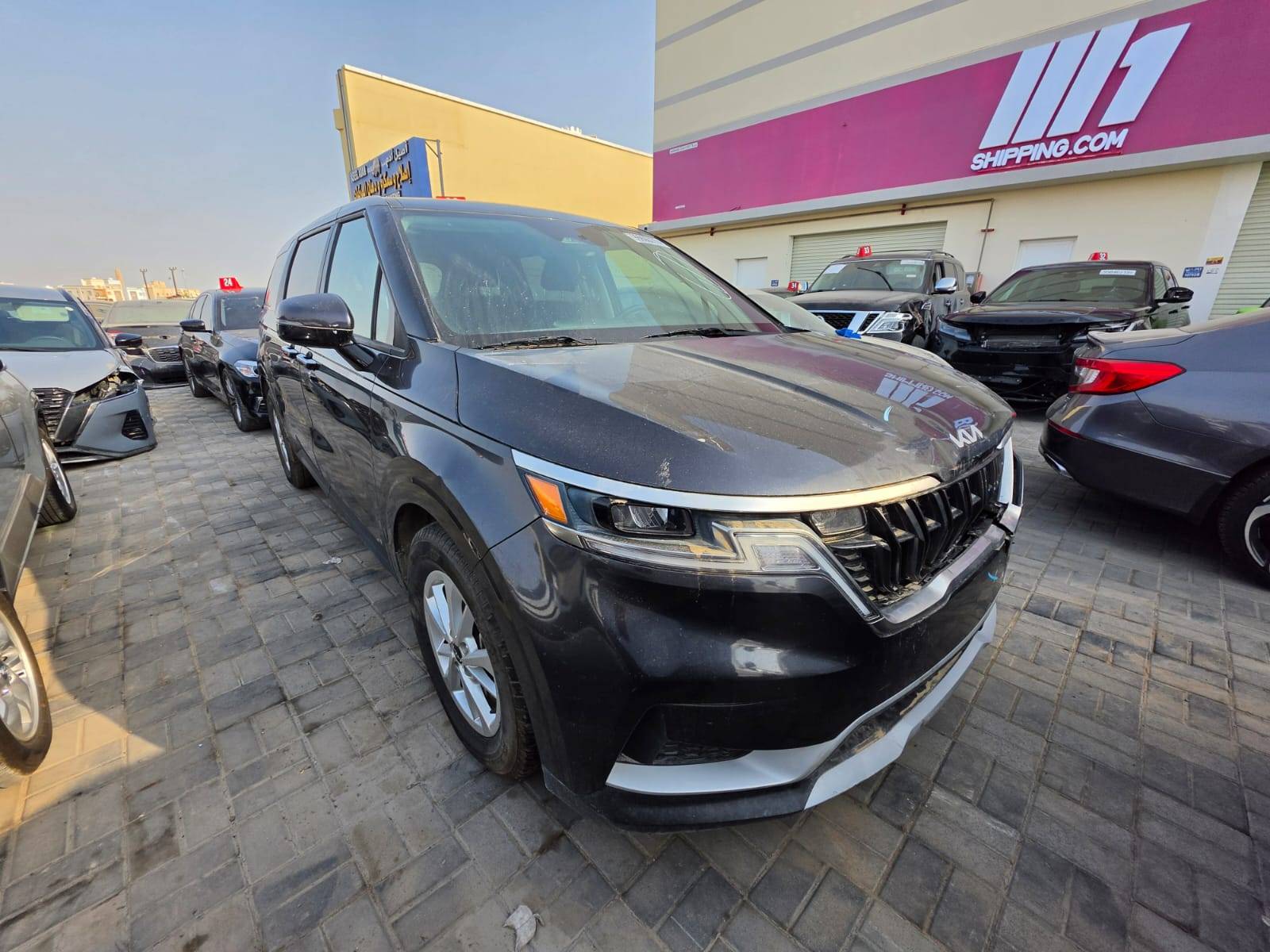 2023 KIA CARNIVAL LX — 80232 Miles — Lot 99906775 - Marhaba Auctions Used Cars - Image 4