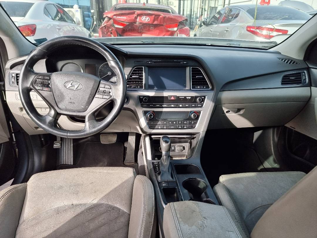 2016 HYUNDAI SONATA — 131237 Miles — Lot 125487 — Ind. 12 - Marhaba Auctions Used Cars - Image 8
