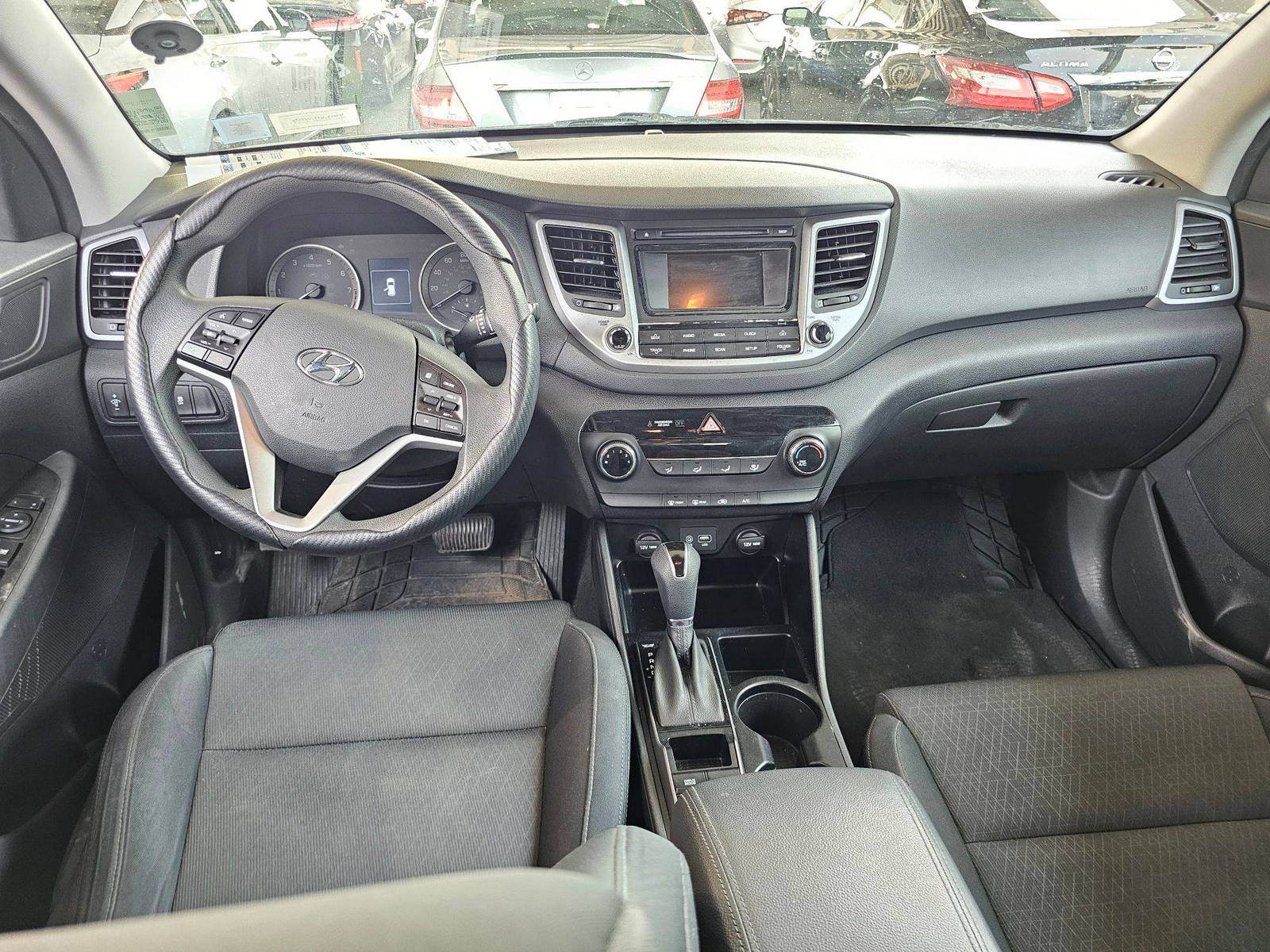 2016 HYUNDAI TUCSON — 115717 Miles — Lot U225321 — Souq - Marhaba Auctions Used Cars - Image 7