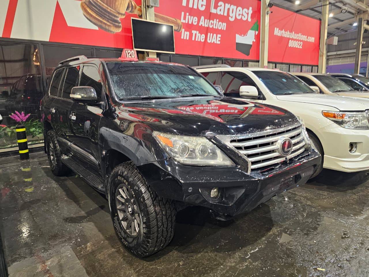 2009 LEXUS LX 570 — 180114 KM — Lot 094029016 — Main - Marhaba Auctions Used Cars - Image 2